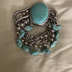 Very Antique The Color Never Charge stone $90