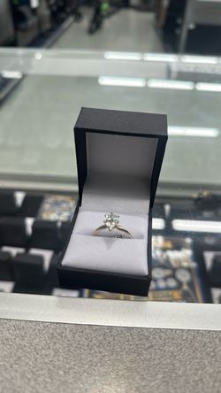 Anillo de Diamanté 14k
