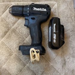 Makita Impact Drill With Battery Pack