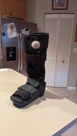 Black Orthopedic Walking Boot Brace