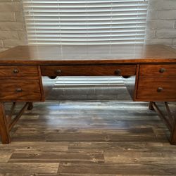 Ethan Allen Large Desk