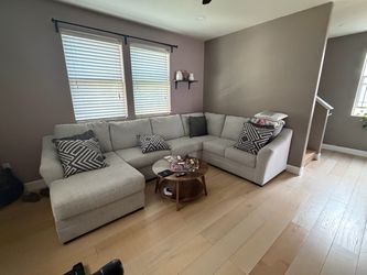 Sectional Sofa