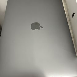 NEW MPB 13”, M2, 2022 - $600