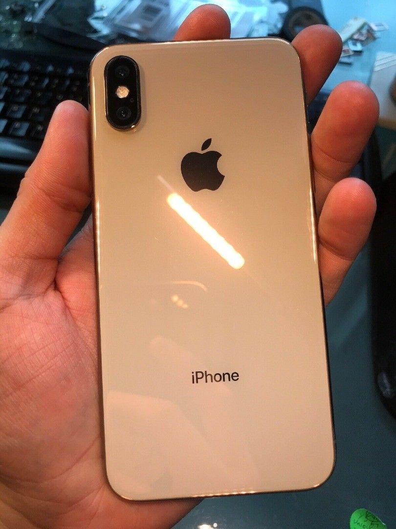 iPhone XS
