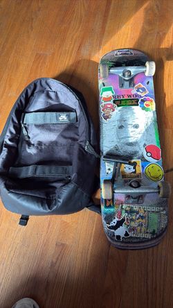 Nike SB Backpack with Skateboard