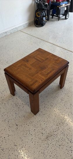Vintage Oak Parquet Top End Table-Good Condition/Sturdy