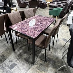 Dining Table With 4 Chairs / Mesa de comedor con 4 sillas