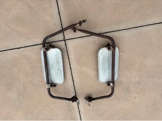 Truck camper mirrors