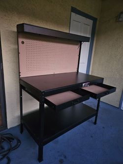 Work bench double drawer with working light