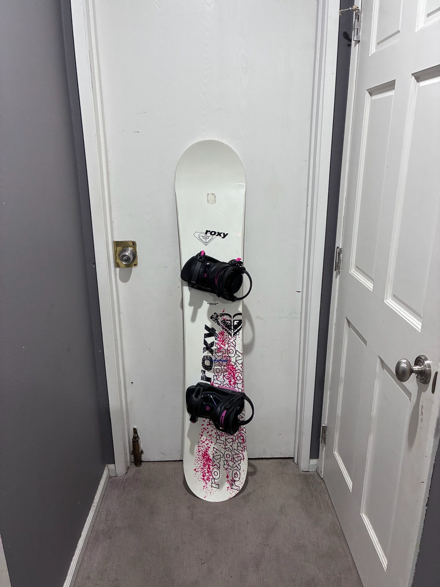 Snowboard with Bindings - Size 151cm