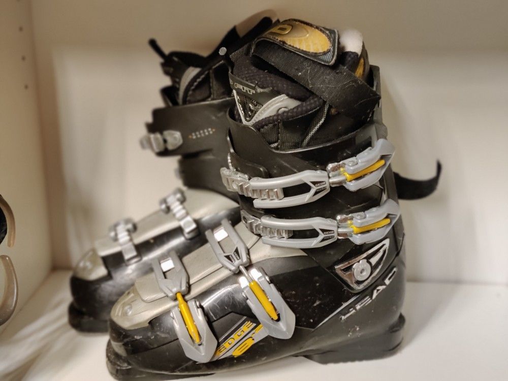 Head Ski Boots 26-26.5