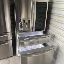 Nice Lg 4 Doors Refrigerator Working Great: No Ice Maker 