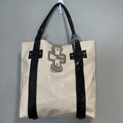 NWT Guess Tote Bag 