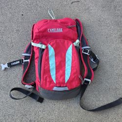 CamelBak Mini MULE Hydration Pack - Kids 1.5 Liters Barely Used