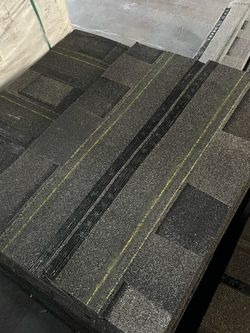 Roofing shingle