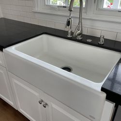 Kohler cast iron sink 33 x 22