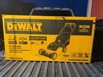 DeWalt 21" Self-Propelled Gas Lawn Mower