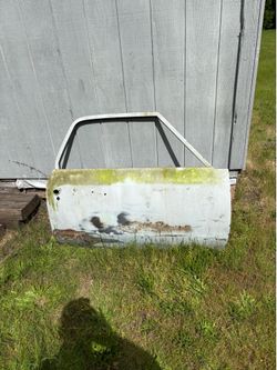 1967 El Camino  right side door