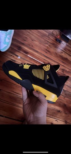 Jordan Retro 4