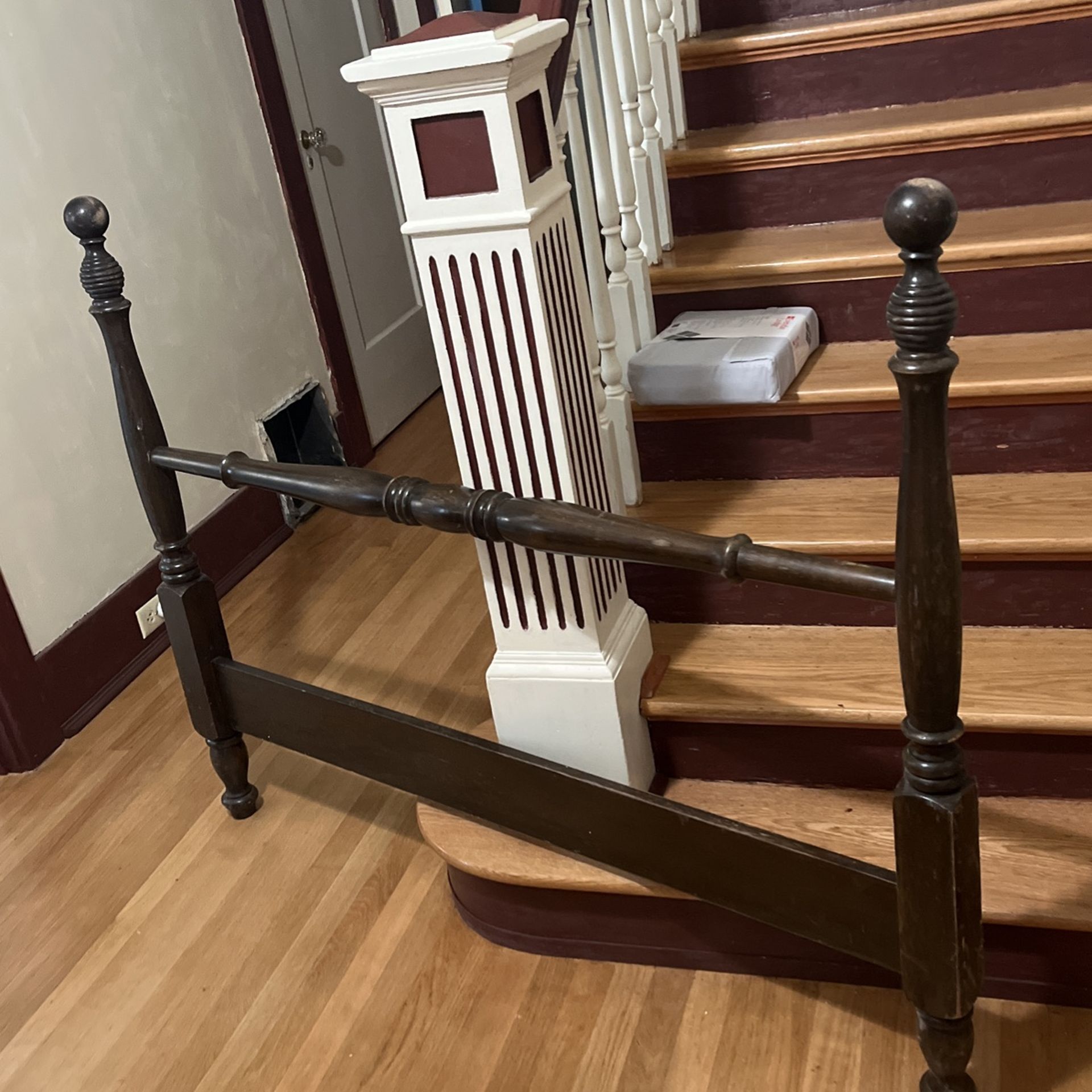 Antique Foote reynolds, Four Poster Bed Frame