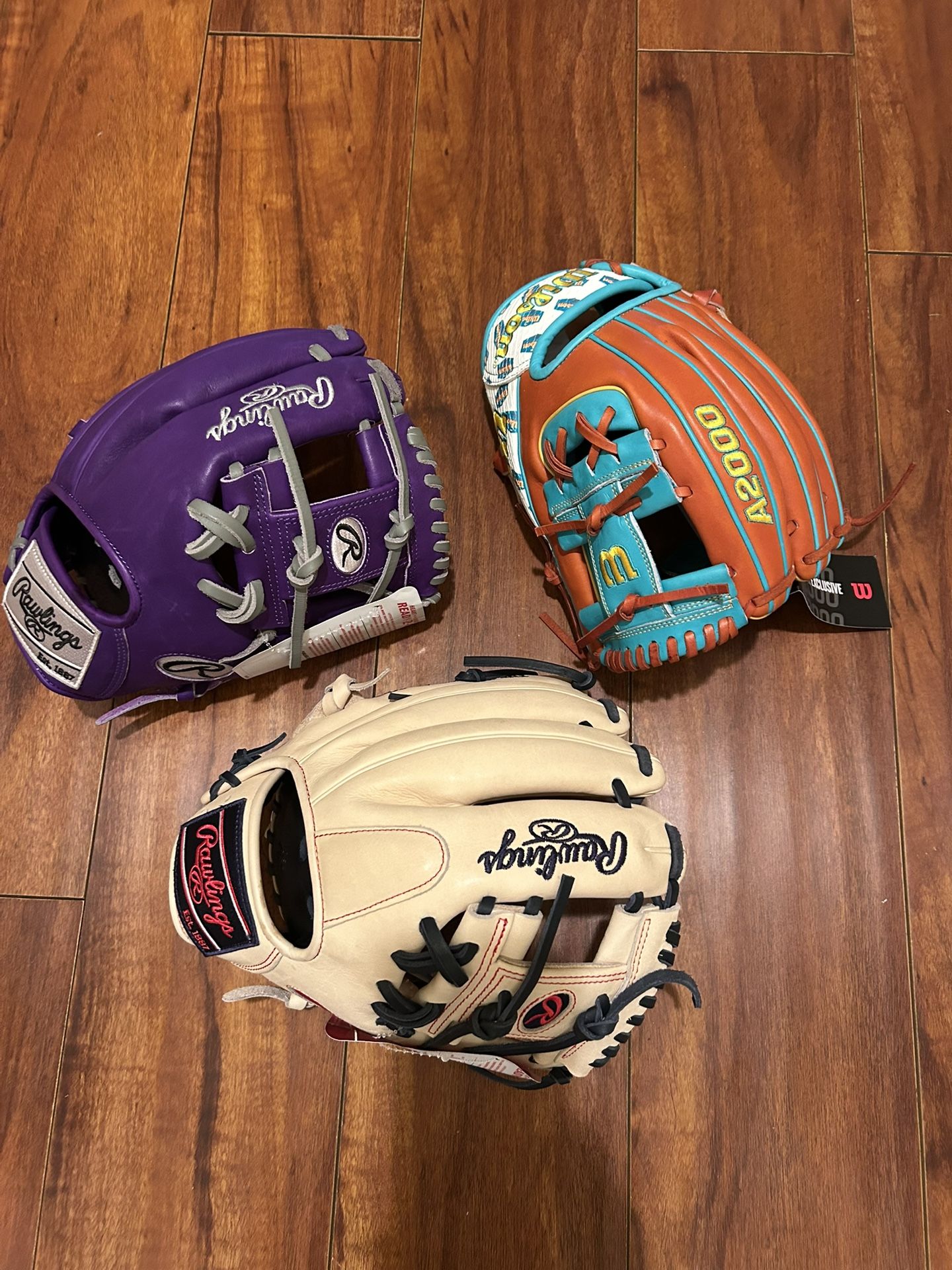 Rawlings Heart Of The Hide/ Wilson A2000 Baseball Gloves