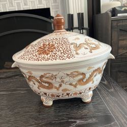 Vintage Chinese Porcelain Bowl With Lid 