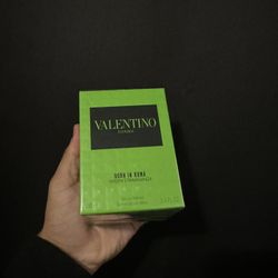 Valentino Donna Born in Roma Green Stravaganza  Spray 3.4 oz (100ml)