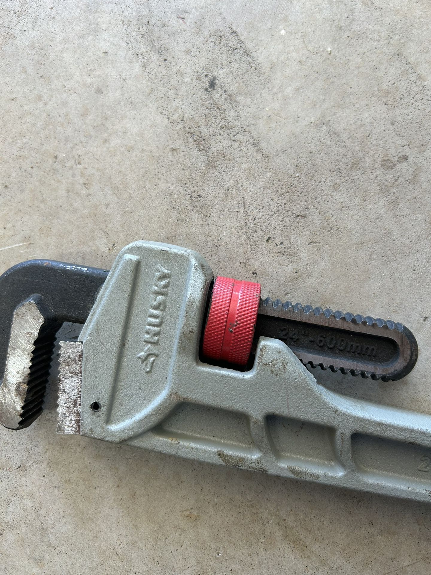 Husky Pipe Winch, 24 Inch Aluminum