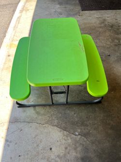 Lifetime kids picnic table