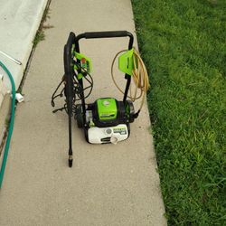 Green Works Power Washer