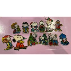 （#4）Vintage  Peanuts Stained Glass Style Charlie Brown And Snoopy Christmas Ornaments Lot Of 14