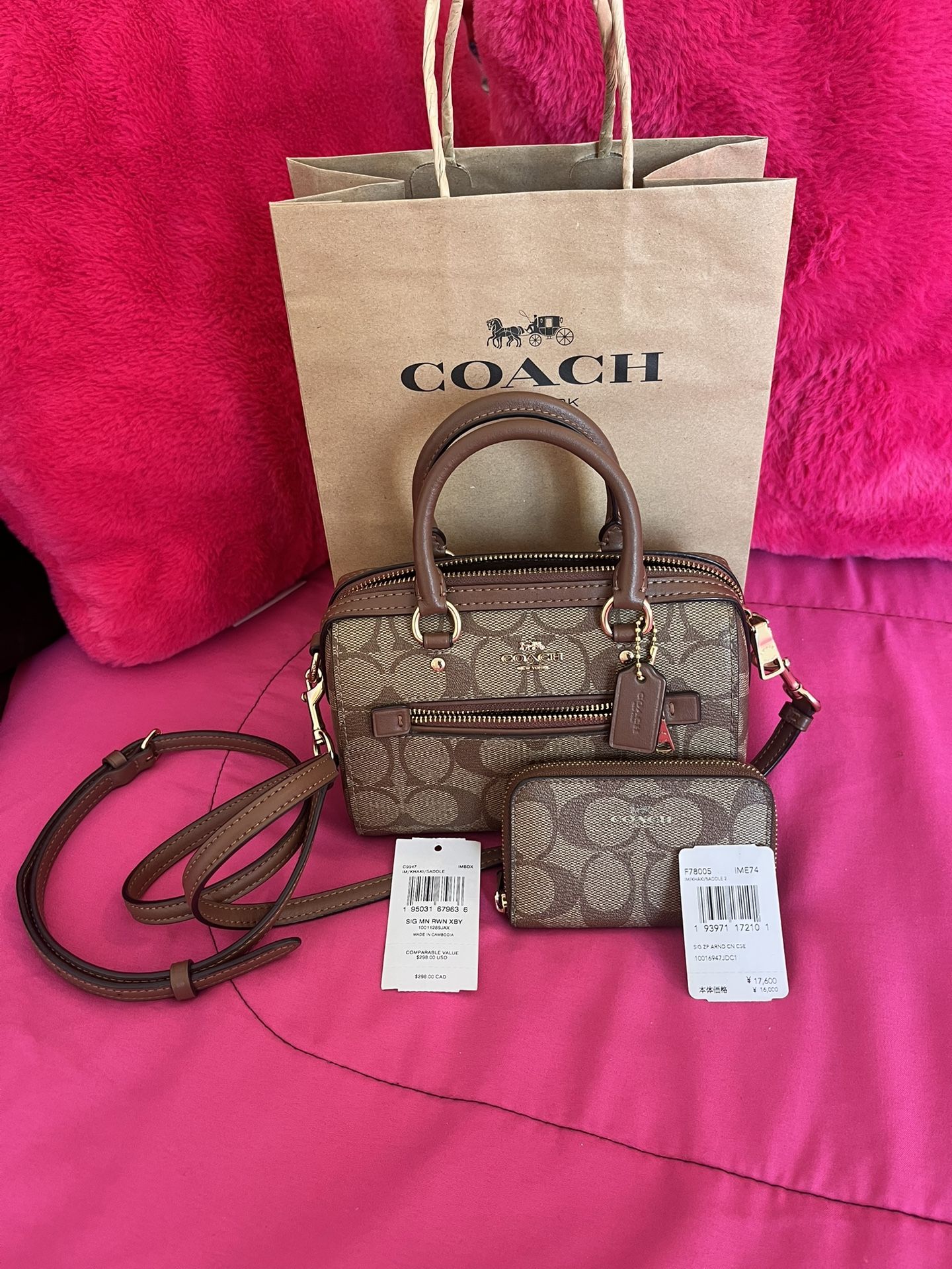 Coach Mini Rowan And Card Case
