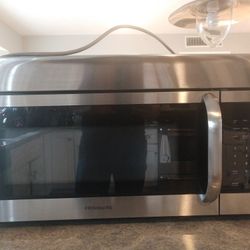 Frigidaire stainless steel undermount microwave