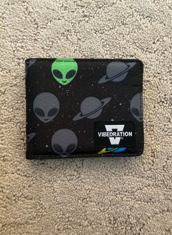 alien wallet black and green regular size wallet