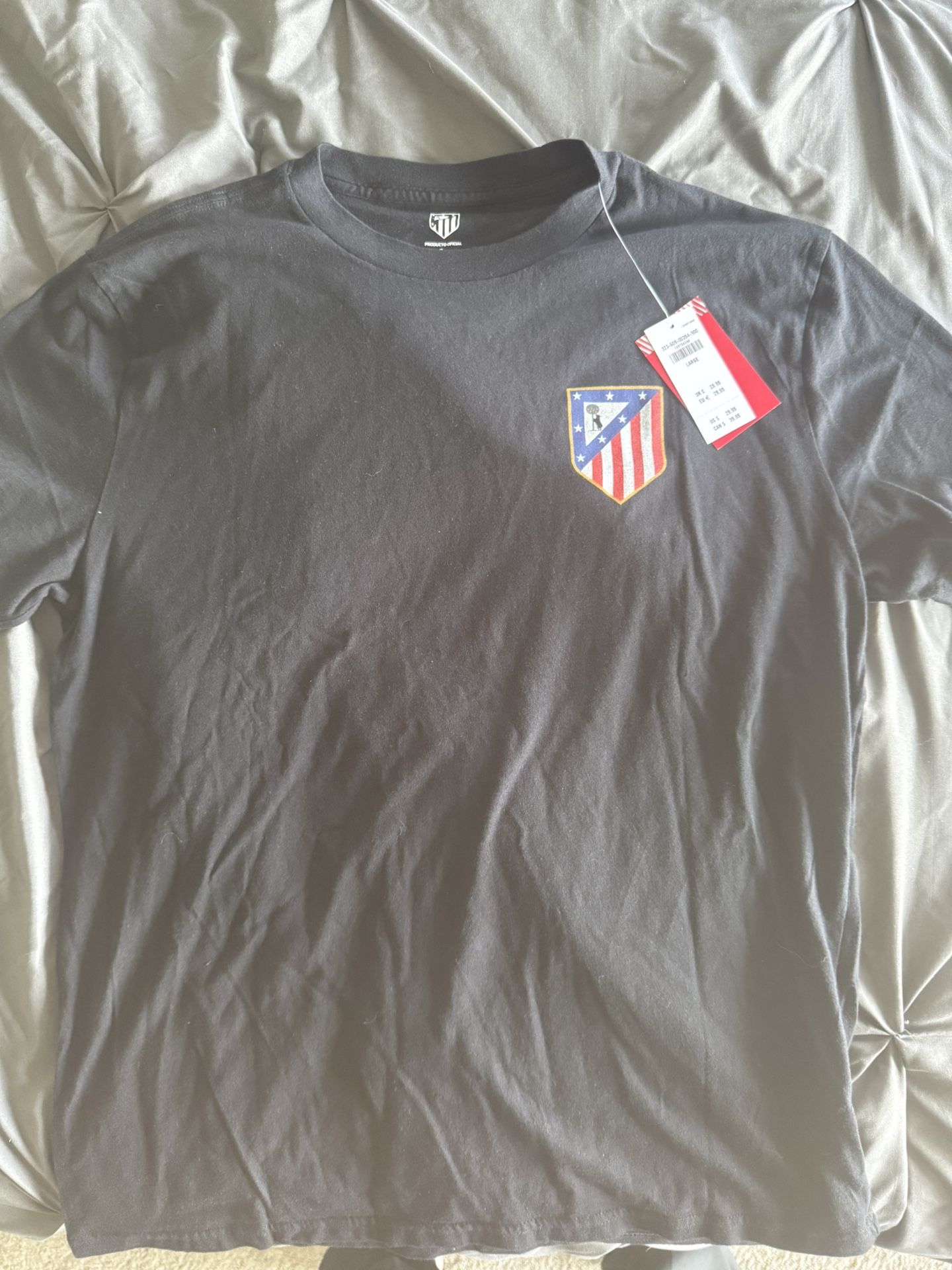 Athlètico De Madrid T-Shirt (New)