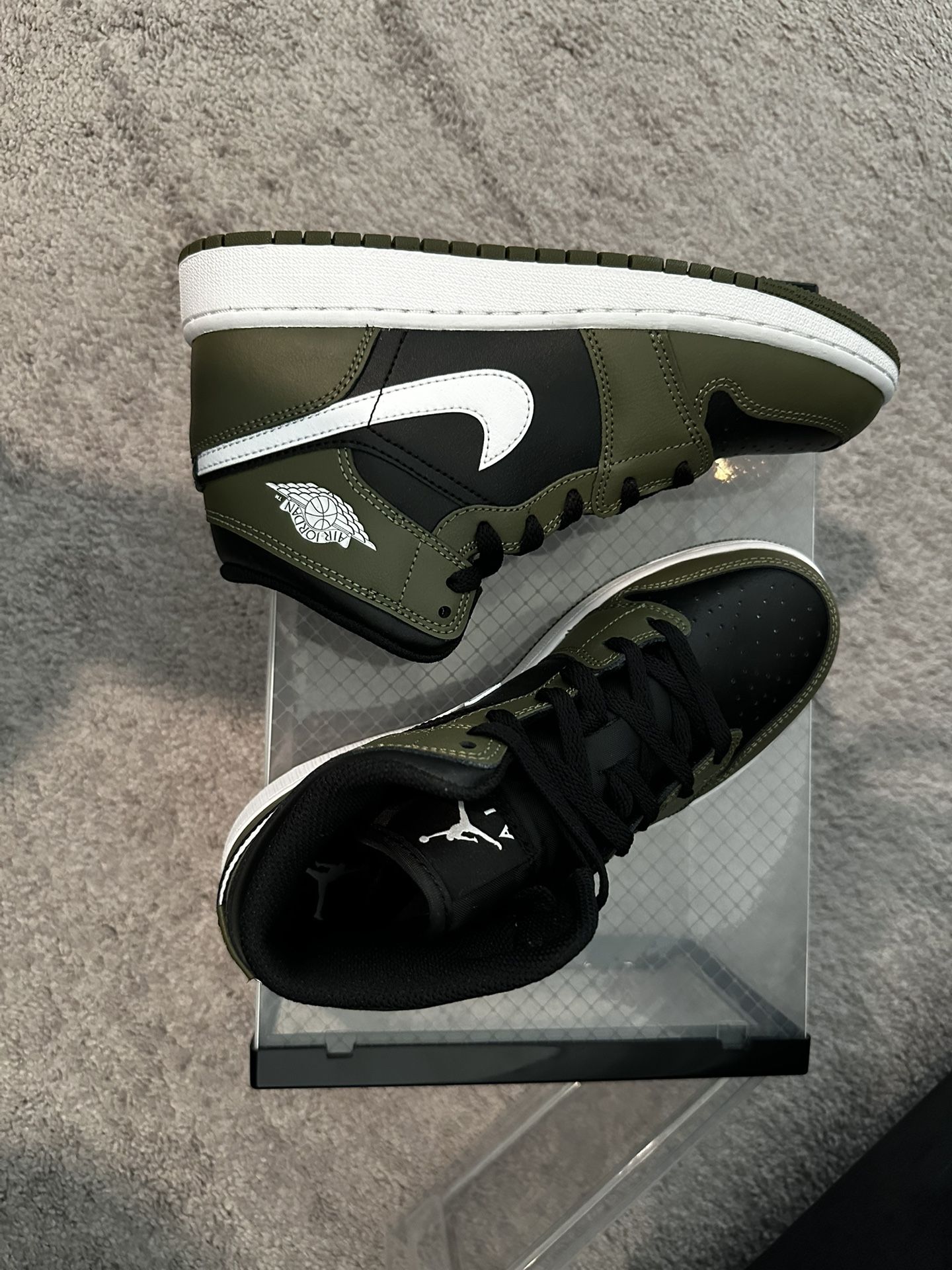 Nike Air Jordan 1