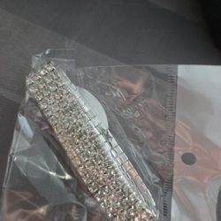 NEW RHINESTONE CORSAGE BRACELET 