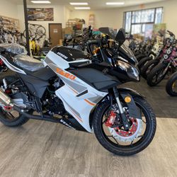 Venom X22R 250cc 5 Speed Motorcycle