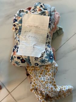 New born girl 5 pieces clothes