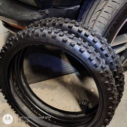 (2)- CST Off road MC 70/100-19