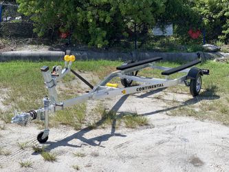 2021 Continental boat trailer 14’-15’