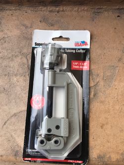 Tubing cutter