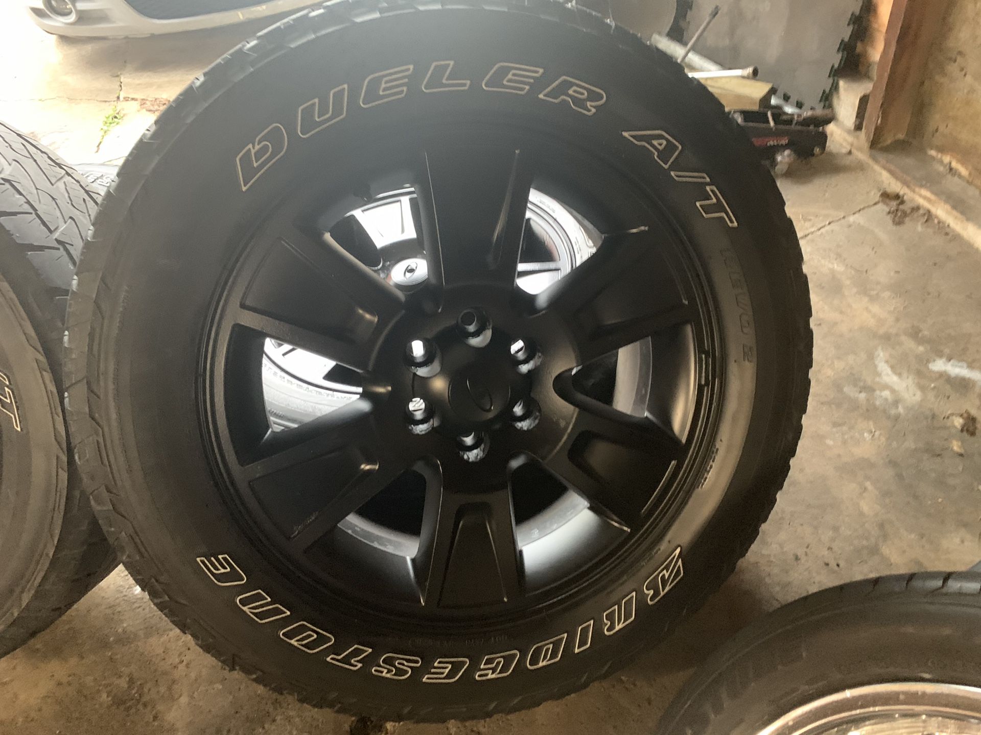Set de rines 20 de 6 birlos para Ford f150 lincoln navigator Ford expedition llantas 50%