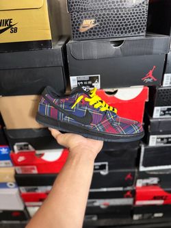 Nike SB Dunk Low Nardwuar Nardwuar size 10.5 VNDS