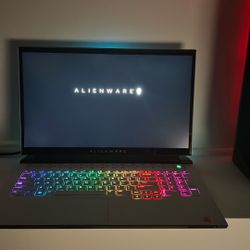 Alienware M17 R3 