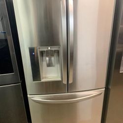 LG French Door Refrigerator ( Counter Depth) 