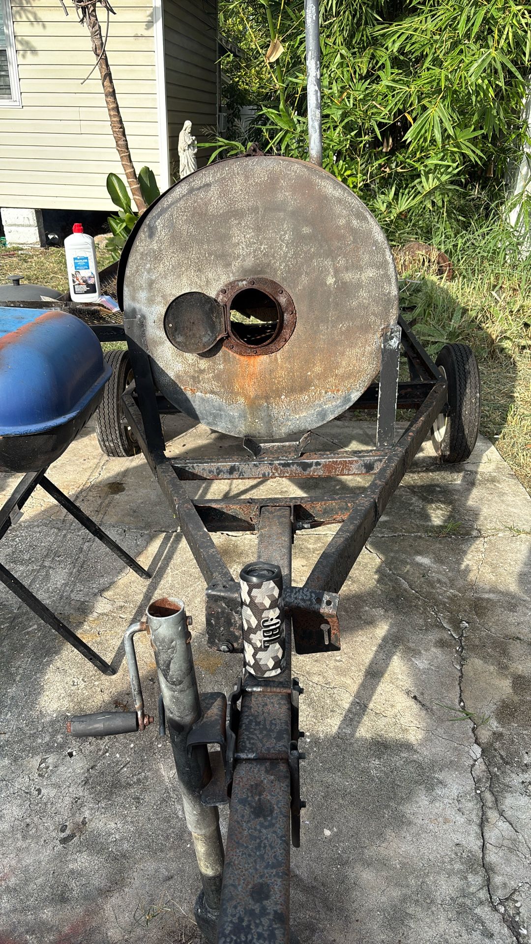 $250 TRAILER BBQ GRILL