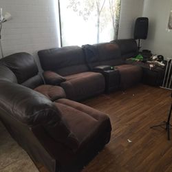 Sectional Reclining Couch 