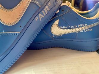 Collector Nike Air Force 1 MCA 2019