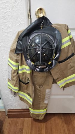 Realistic Firefighter Costume 
